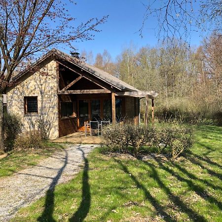 Cottage 4 Personnes Dans Domaine Prive Signy-le-Petit Exterior photo